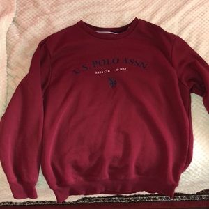 Burgundy sweatshirt